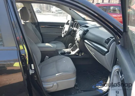 2011 Kia Sorento Lx z USA, uszkodzony, nr VIN 5XYKT4A17BG183442
